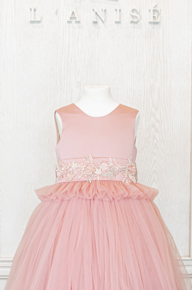 Handmade blush pink high waisted tulle kids dress with floral embroidery belt. A unique dress for every unique occasion: flower girls, weddings, communion, birthday, Eid.