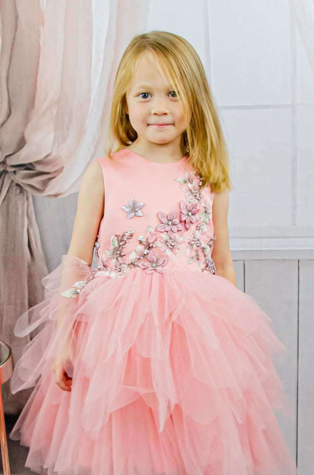 Handmade Short pink flower girl's princess dress with a multi-layered tulle skirt and floral embellishments