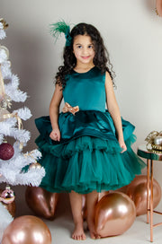 Midi handmade emerald green festive girl dress with multi-layer tulle skirt, gold sequin bow embellishment and hair clip