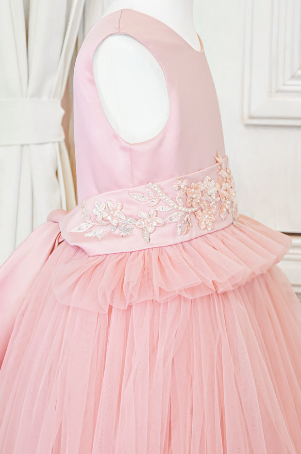 Handmade blush pink high waisted tulle kids dress with floral embroidery belt. A unique dress for every unique occasion: flower girls, weddings, communion, birthday, Eid.