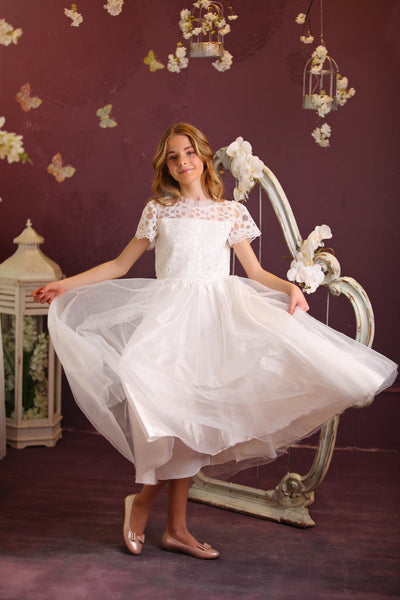 Mädchenkleid in A-Linie mit gemustertem Spitzenoberteil und kurzen Ärmeln - Kommunionkleid