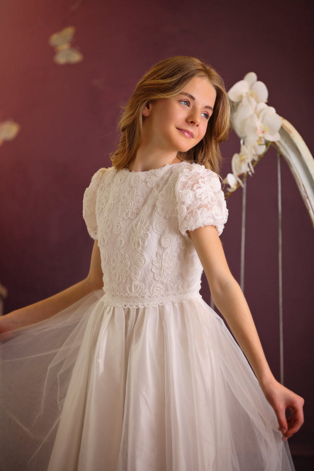 Handmade white ankle-length girl dress for first communion with a-line tulle skirt, floral embroidery and short sleeves. Girl dress for special occasions. Flower girl dress, first communion dress.
