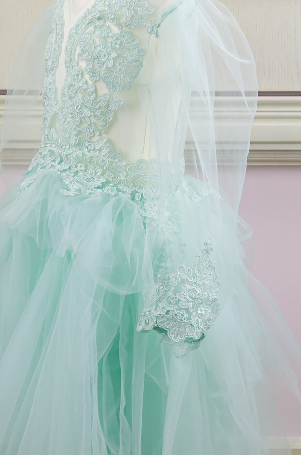 mint midi girl party dress with multi-layer tulle skirt and lace details