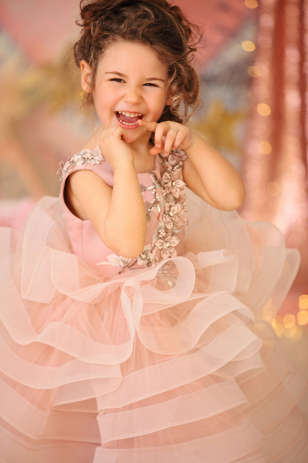 Voluminous pink flower girl dress with floral embroidery - Girl dress for special occasions